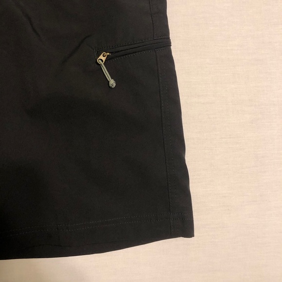 Black Cargo Shorts Zipper Pockets - 30 - Picture 2 of 9